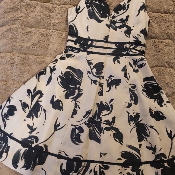 JESSICA HOWARD Dress women's size 8 fit and flare sleeveless dress - Picture 4 of 12